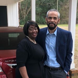 Meet your Posher, Sharon